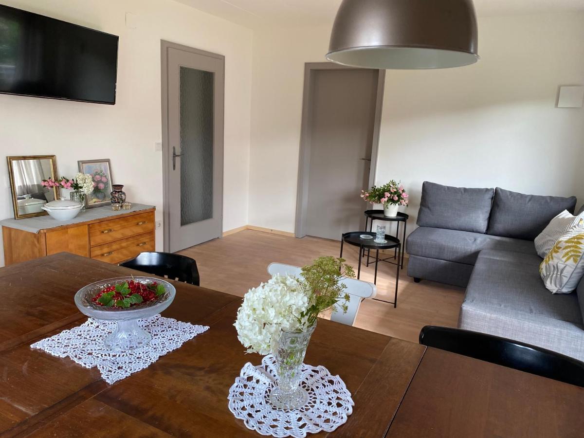 Wohnung Erdgeschoss Mit 3 Schlafzimmer In Ruhiger Gegend Mader Zewnętrze zdjęcie